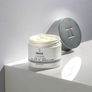 AGELESS Total Repair Creme